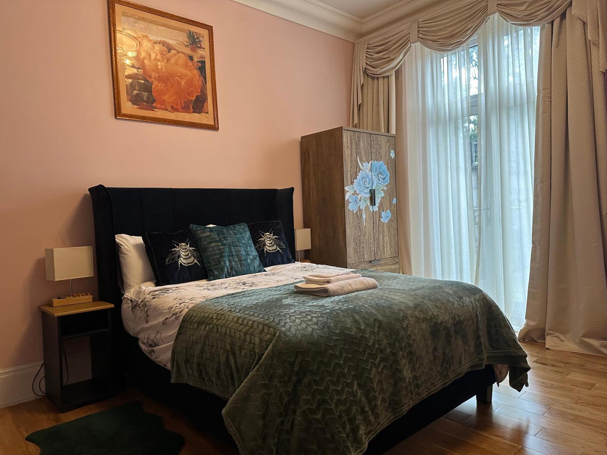 Rosie Cosy House Cricklewood Hotel London Exterior photo